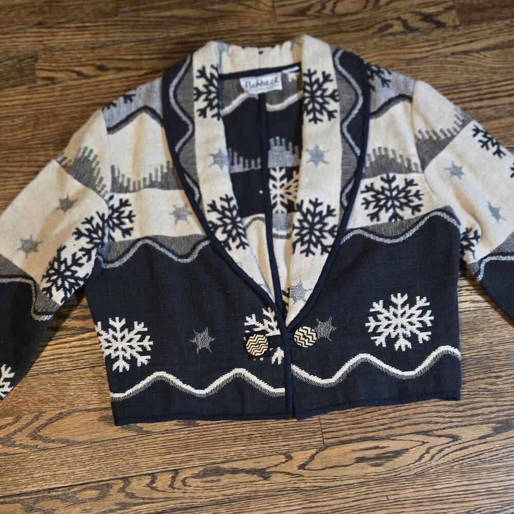 Flashback Tapestry Cropped Boho Snowflake Jacket size M
